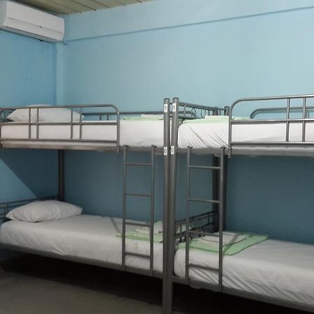 لابوان باجو Kampung Bule Hostel المظهر الخارجي الصورة